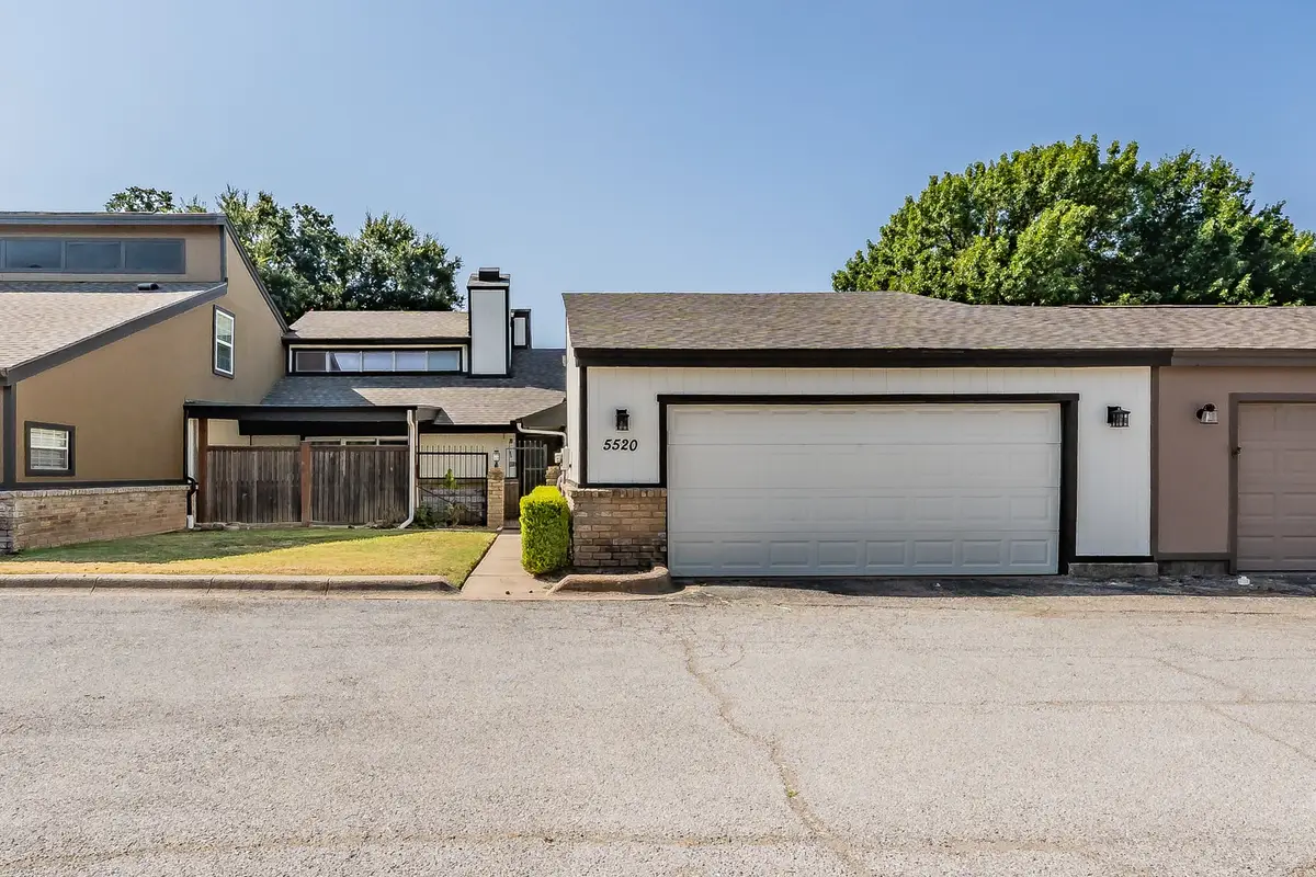 5520 Willow Circle, Fort Worth, TX 76112 - #1