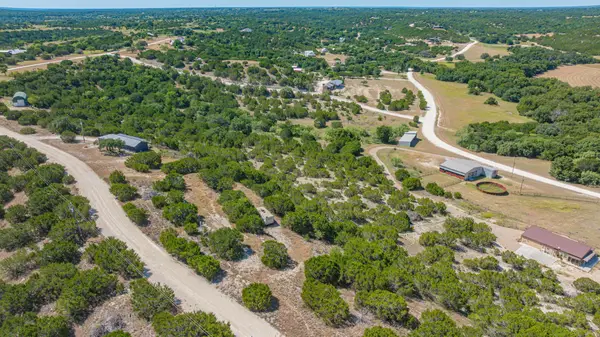 201 Private Road 2123, Meridian, TX 76665