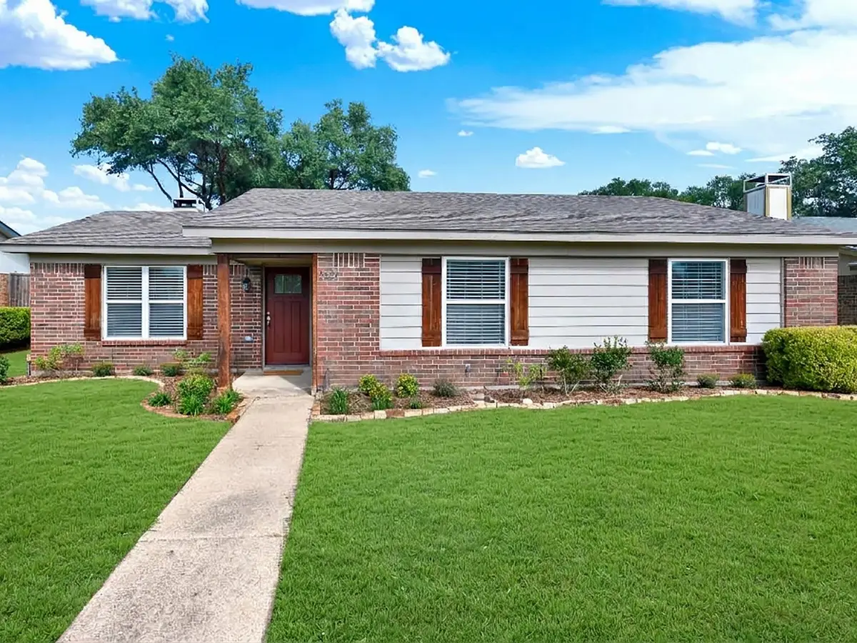 2621 Ivanridge Lane, Garland, TX 75044 - #1