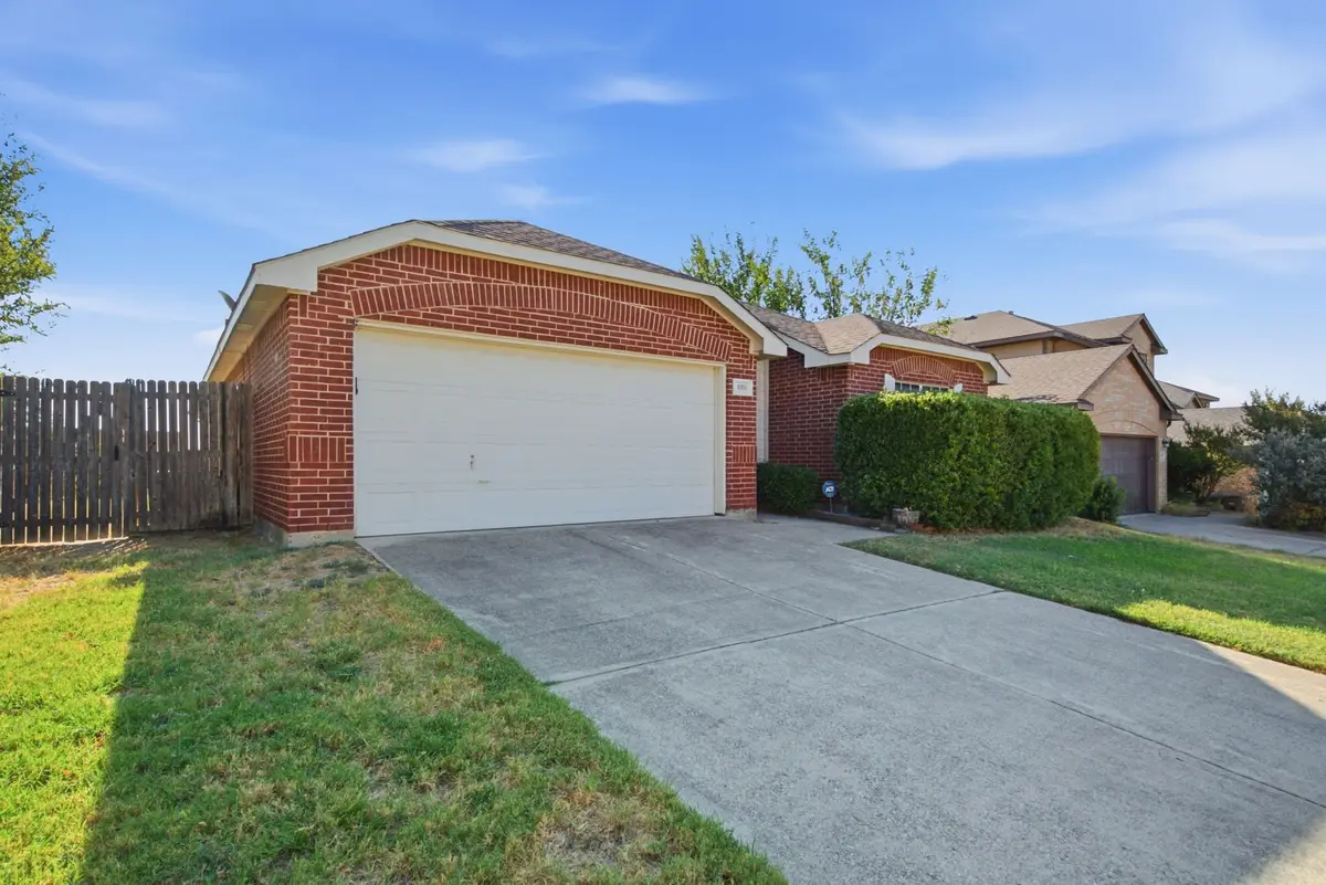 4816 Barnhill Lane, Fort Worth, TX 76135 - #1