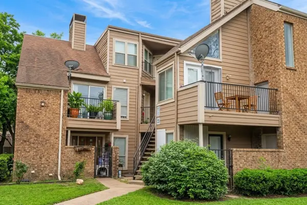 9825 Walnut Street #M 207, Dallas, TX 75243