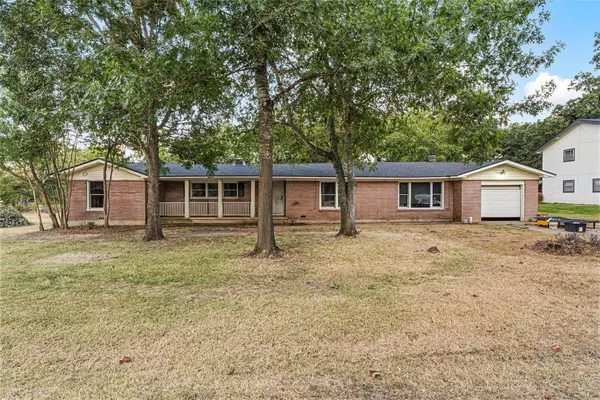 1311 E Stegall Road, Robinson, TX 76706