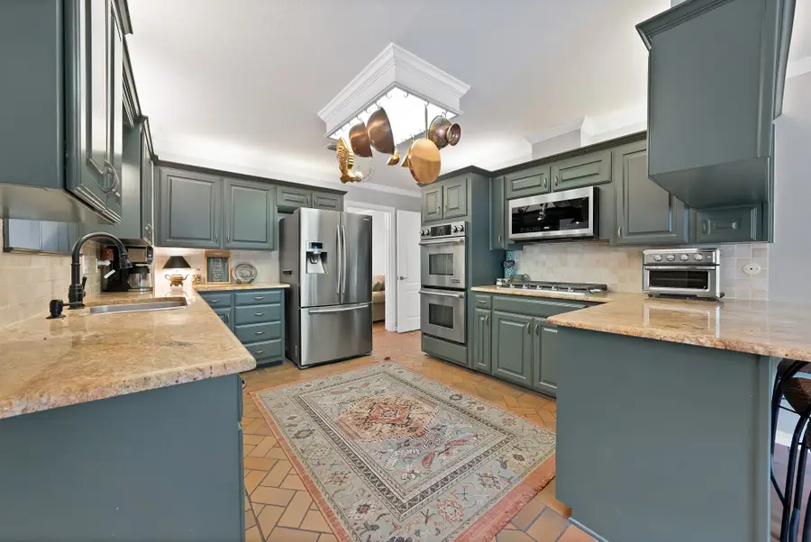 3008 Cambridge Drive, Arlington, TX 76013 - #3