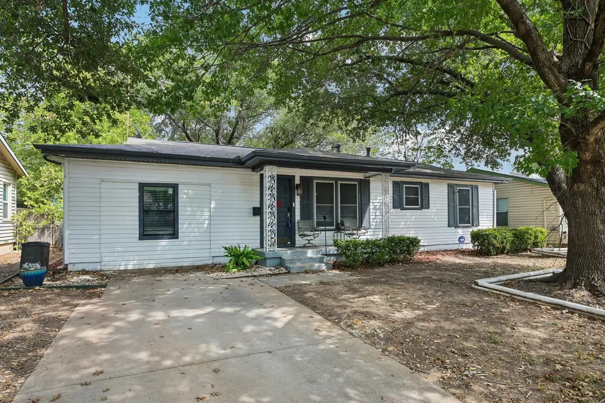 3204 Aurora Street, Haltom City, TX 76117 - #1