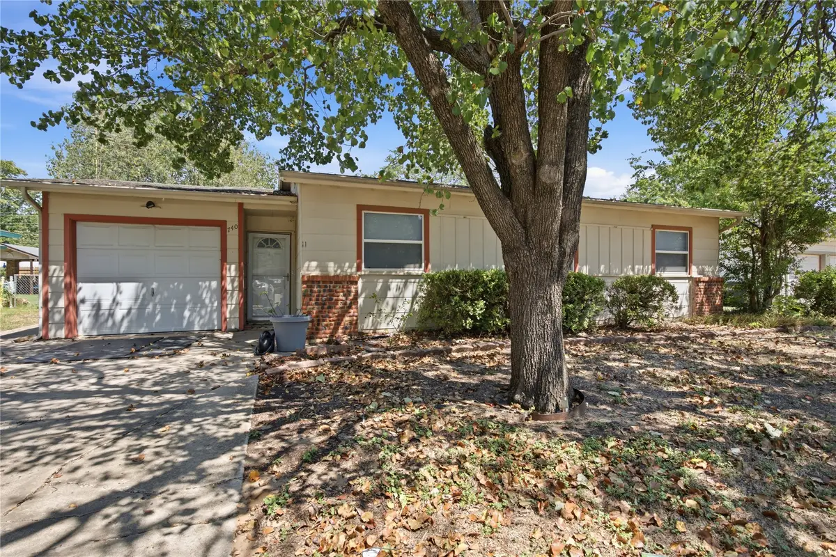 740 Thomas Avenue, Hurst, TX 76053 - #1