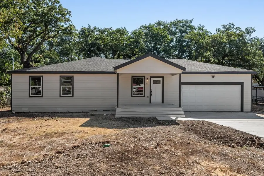 312 Calgary Road, Azle, TX 76020 - #2