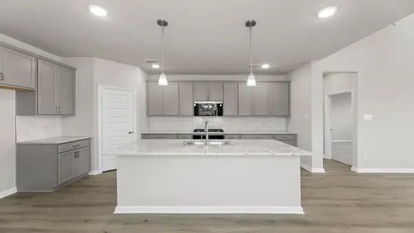 1648 Edgeway Drive, Aubrey, TX 76227