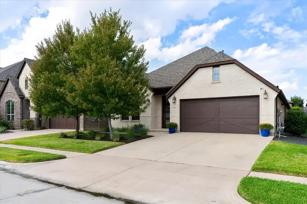 1410 Fort Davis Drive, Euless, TX 76039