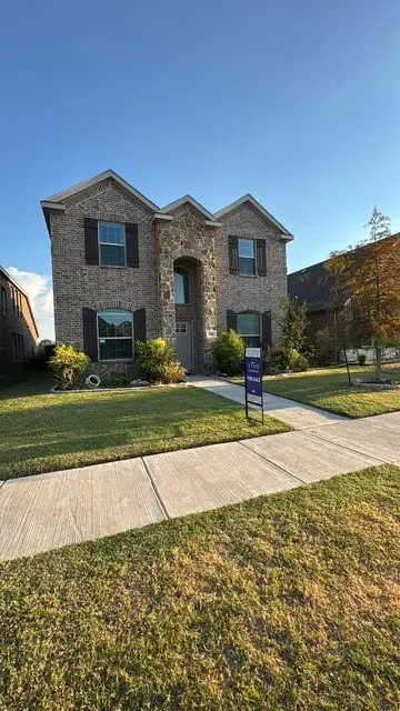 1120 Western Yarrow Avenue, Justin, TX 76247