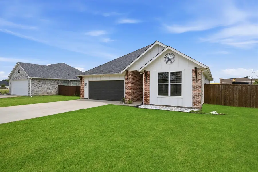 122 Alma Lane, Whitewright, TX 75491 - #2