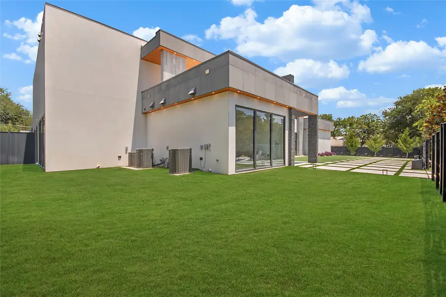 4625 Walnut Hill Lane, Dallas, TX 75229 - #3