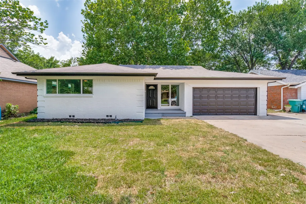 1208 N Grant Drive, Sherman, TX 75092 - #1