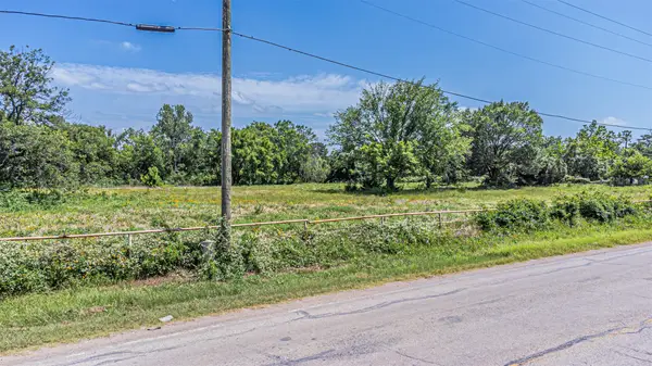 1407 W Simonds Road, Seagoville, TX 75159