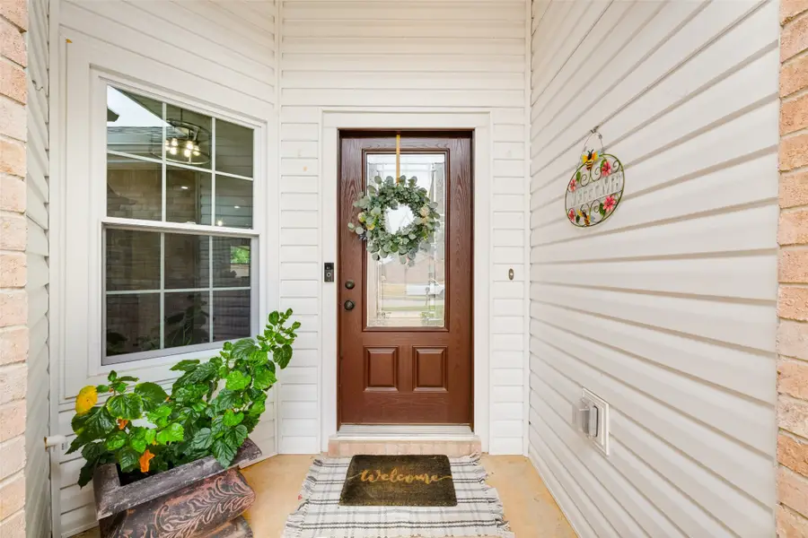 3302 Cliff Oaks Drive, Corinth, TX 76210 - #3