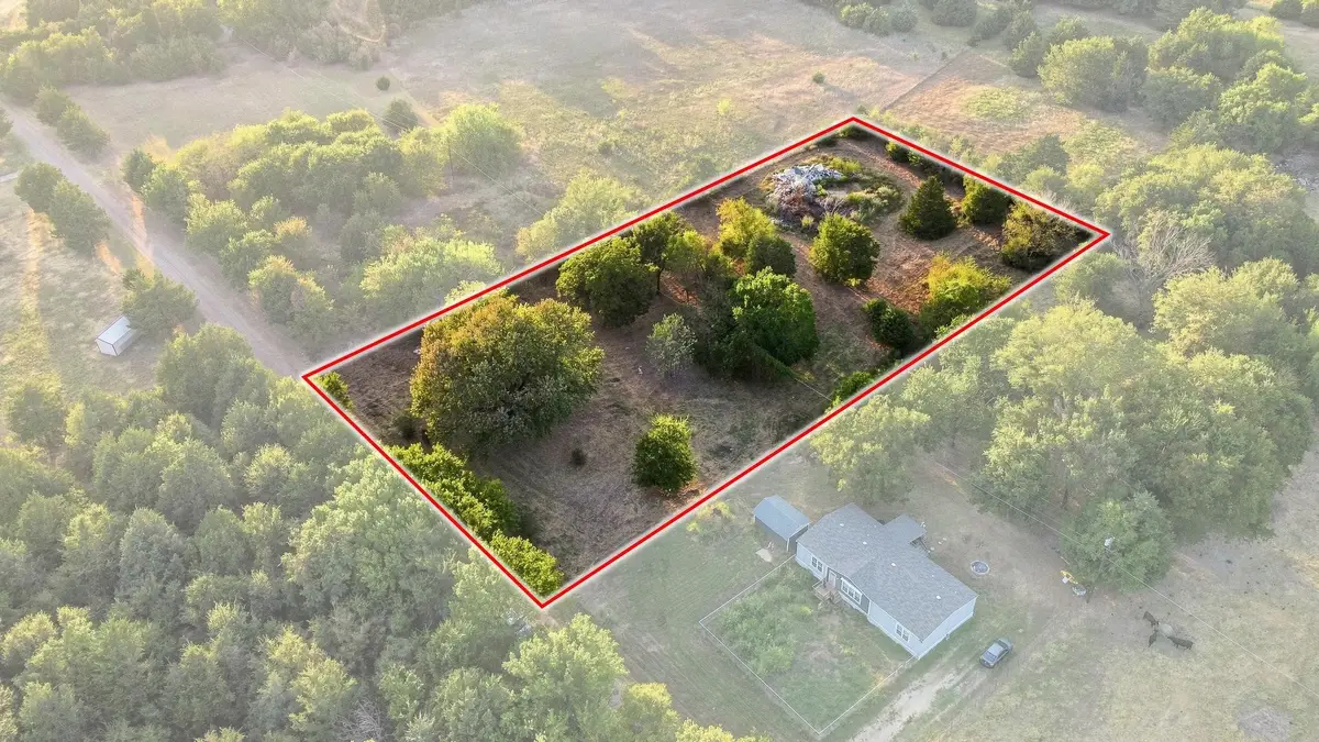 117 W Pecan Street, Ravenna, TX 75476 - #1