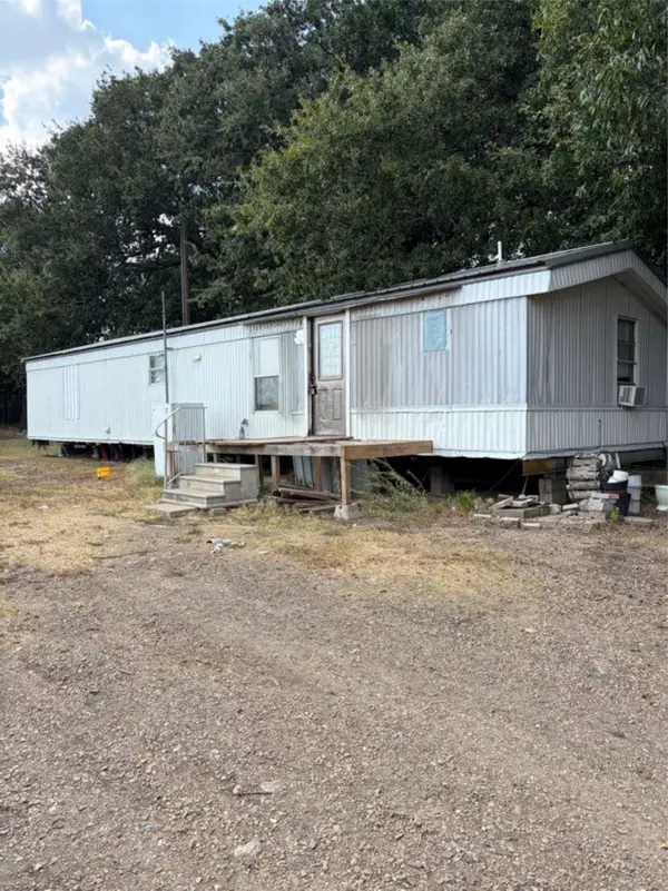 3790 County Road 13500 W, Paris, TX 75462