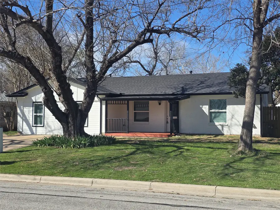 8017 Donegal Lane, North Richland Hills, TX 76180 - #2