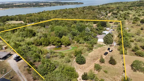 156 County Road 3144, Corsicana, TX 75109