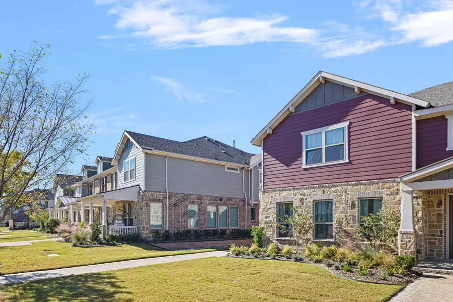4335 Fall Blossom Drive, Arlington, TX 76005 - #2