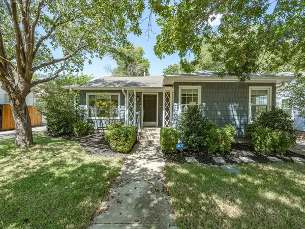 6020 Lovell Avenue, Fort Worth, TX 76116