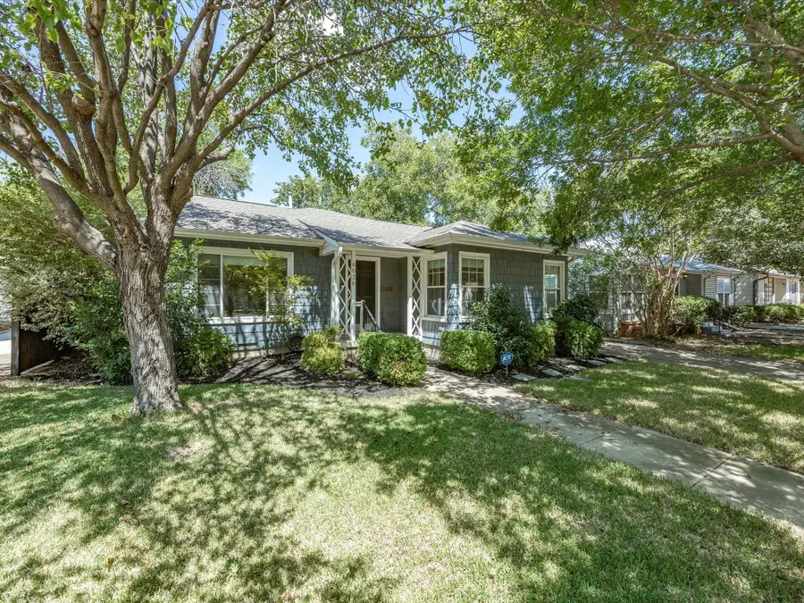 6020 Lovell Avenue, Fort Worth, TX 76116 - #2
