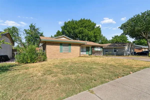 902 Mardi Gras Lane, Wylie, TX 75098