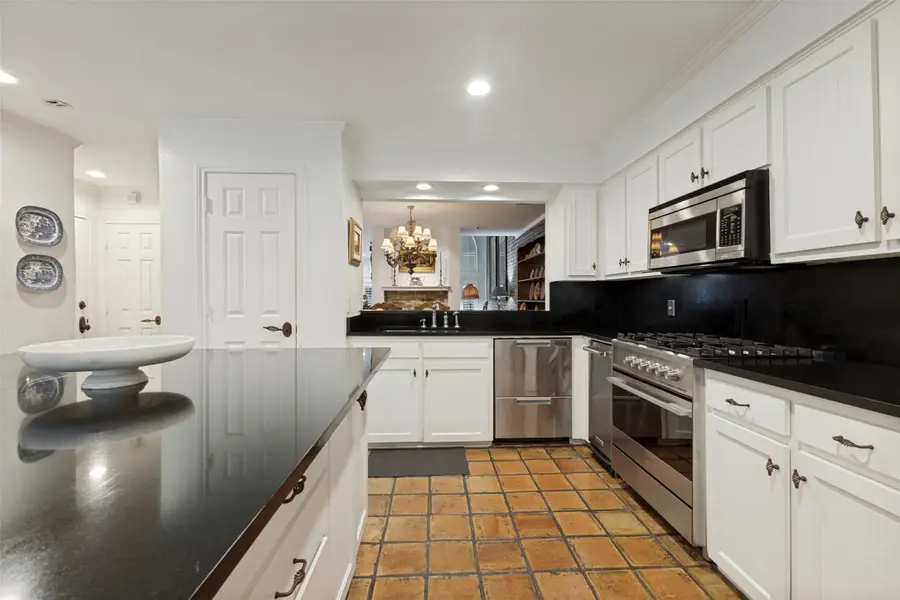 3801 Gilbert Avenue #M, Dallas, TX 75219 - #3