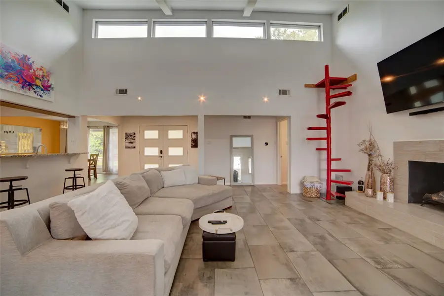 6822 Saint Anne Street, Dallas, TX 75248 - #3