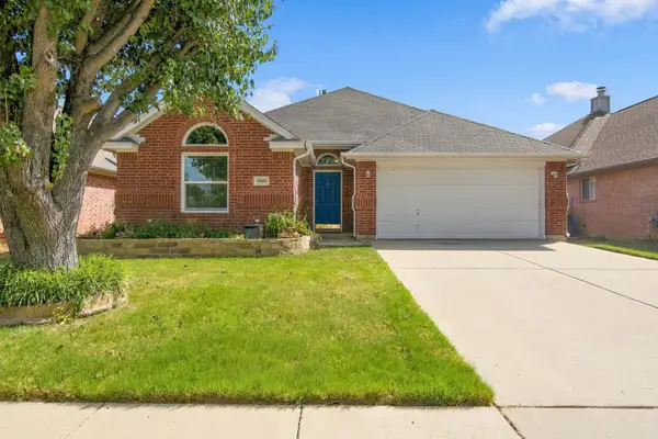9108 Saranac Trail, Fort Worth, TX 76118