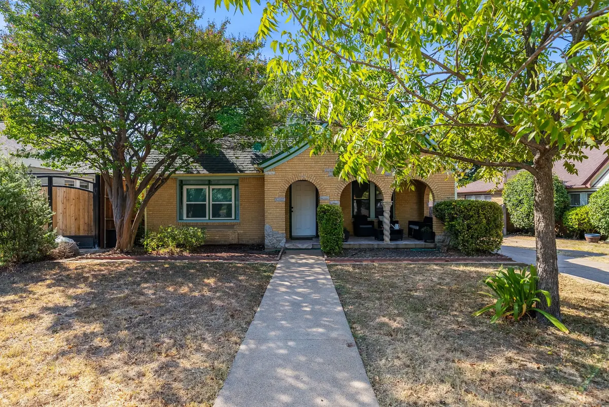 2807 Cain Boulevard, Dallas, TX 75211 - #1