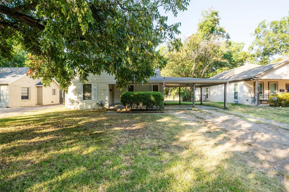 121 W Damon Street, Terrell, TX 75160 - #1