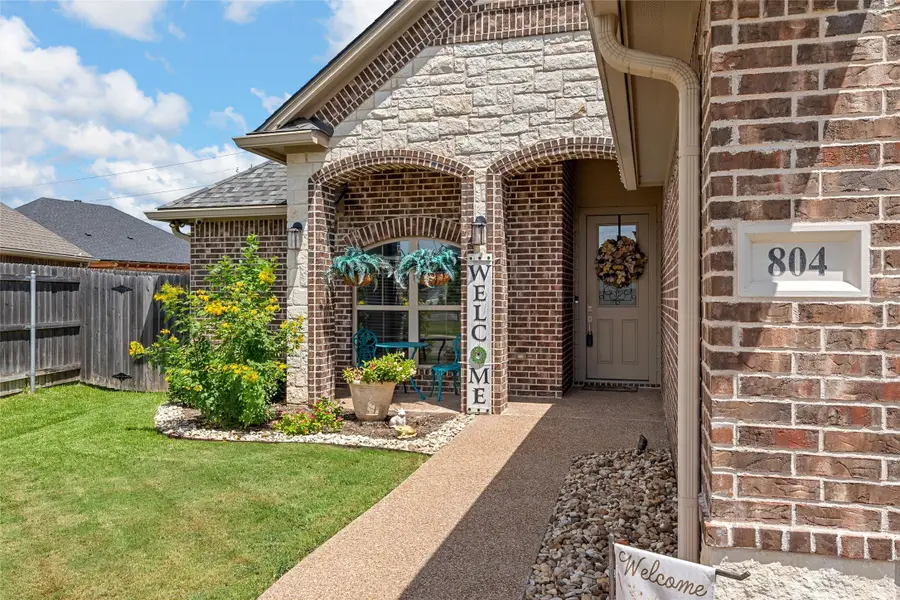 804 Gallant Fox, Hewitt, TX 76643 - #2
