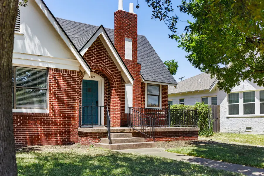2419 Washington Avenue, Waco, TX 76701 - #2