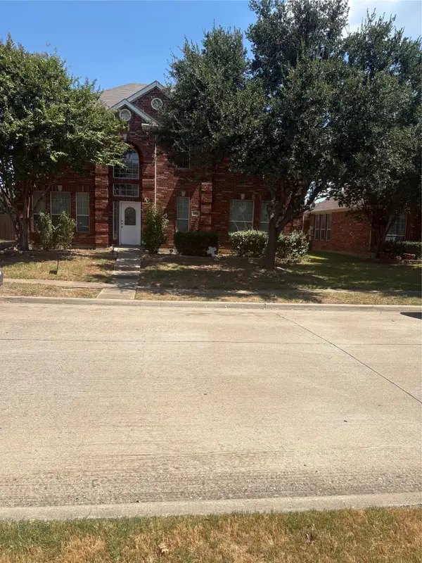 2006 Trickling Creek Drive, Garland, TX 75041