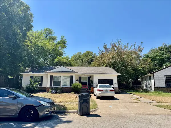 1706 Stewart Drive, Arlington, TX 76013