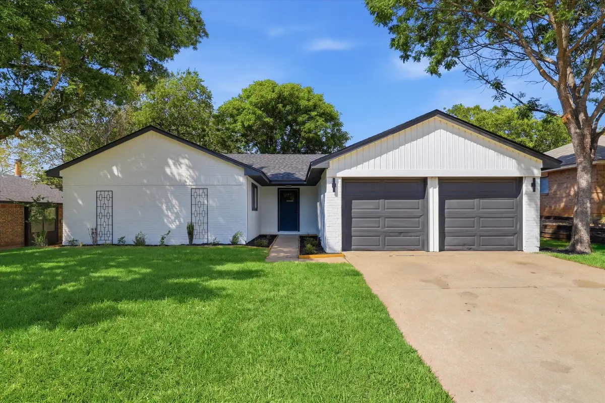 3405 Mill Ridge, Bedford, TX 76021 - #1