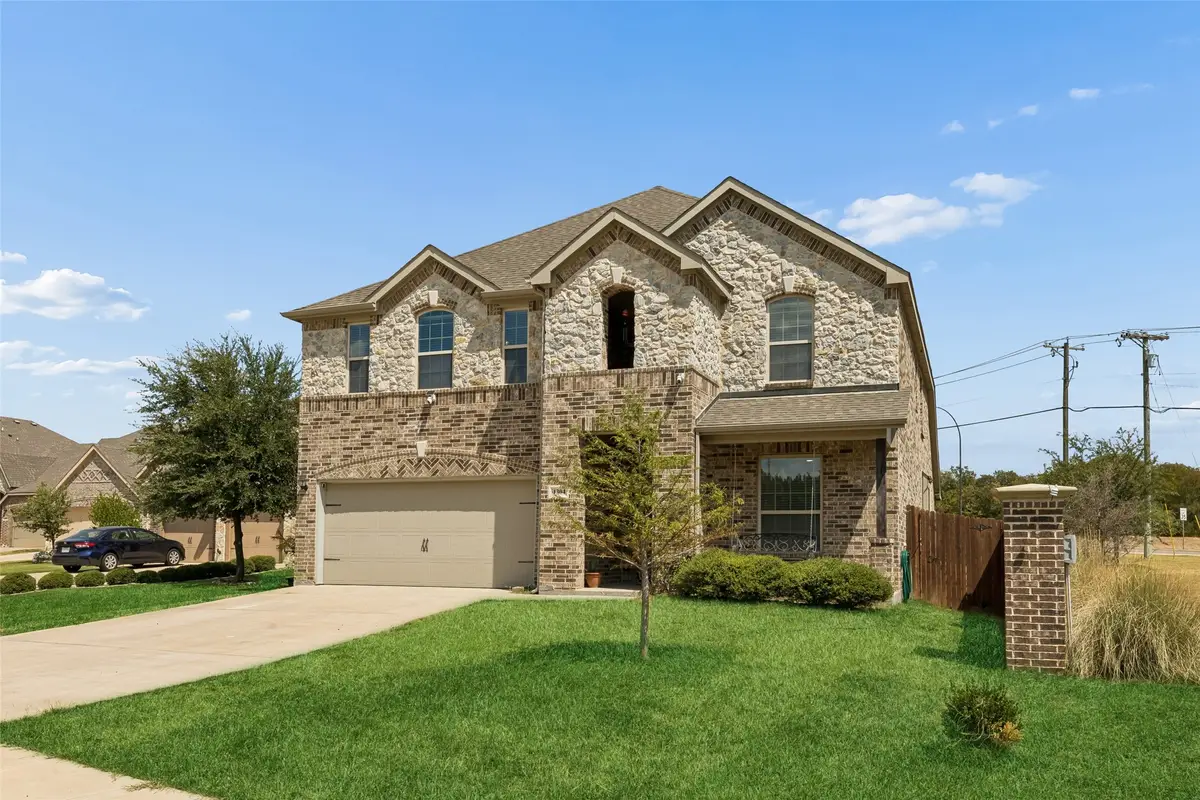 1304 Mountain View Lane, Kennedale, TX 76060 - #1