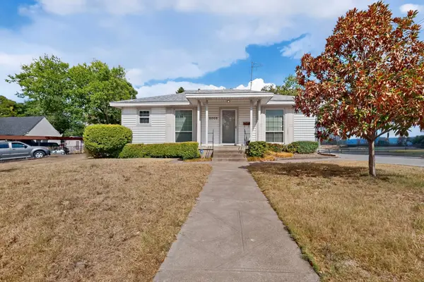 2006 S Ewing Avenue, Dallas, TX 75216