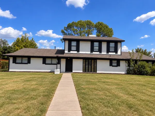1419 S Rockwall Avenue, Terrell, TX 75160