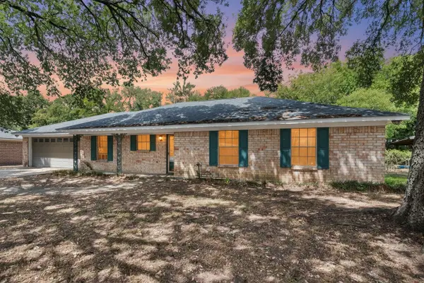 316 Fairmont Avenue, Corsicana, TX 75110