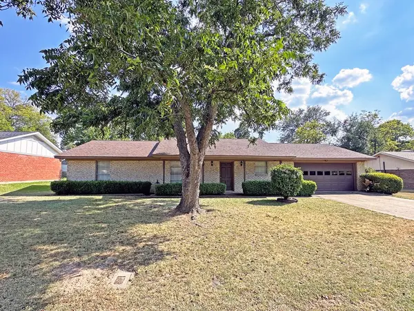 806 Humphrey Street, Athens, TX 75751