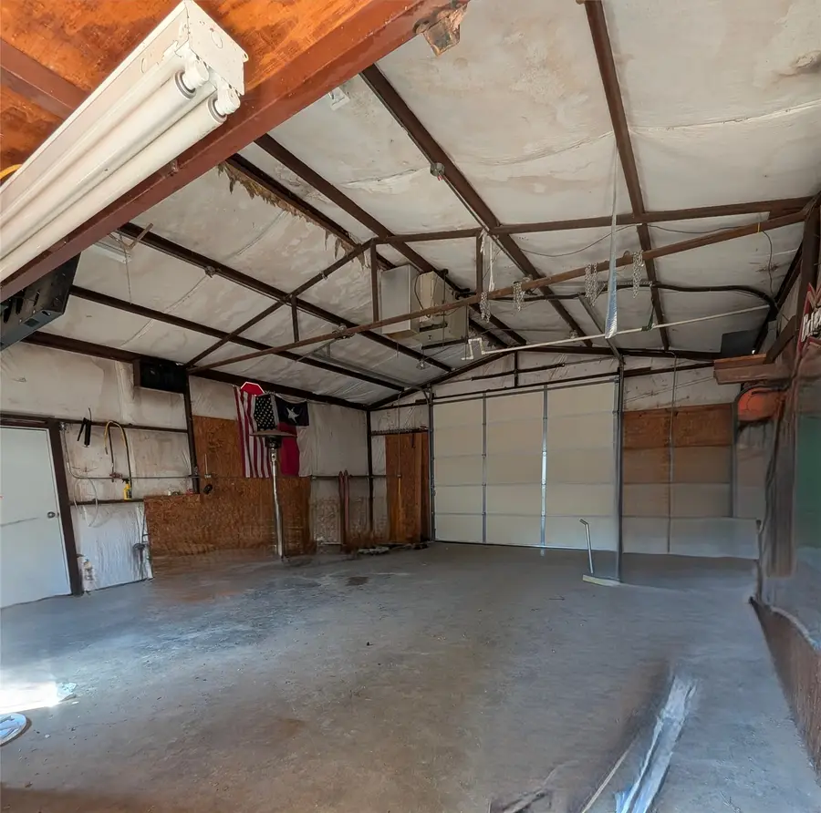 1316 S Galloway Drive, Olney, TX 76374 - #2