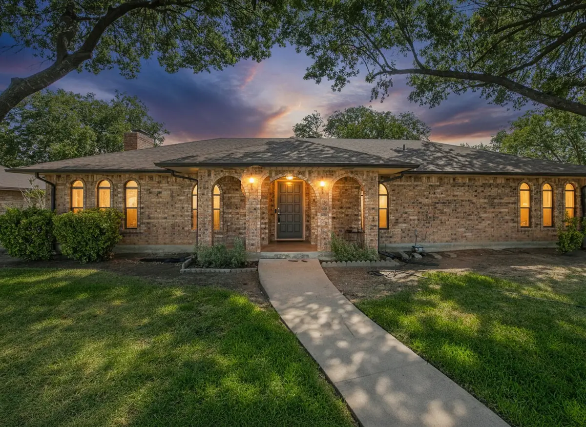 528 Edmonds Way, Desoto, TX 75115 - #1