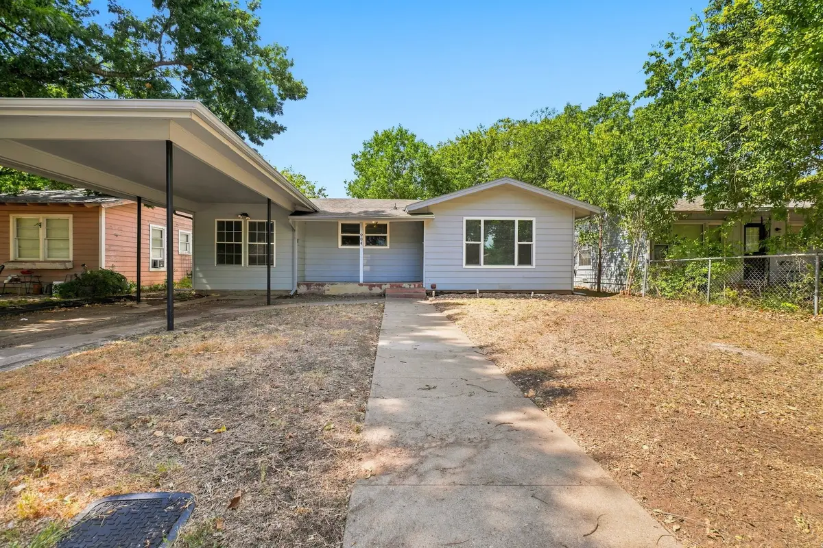 904 Bales Street, Cleburne, TX 76033 - #1