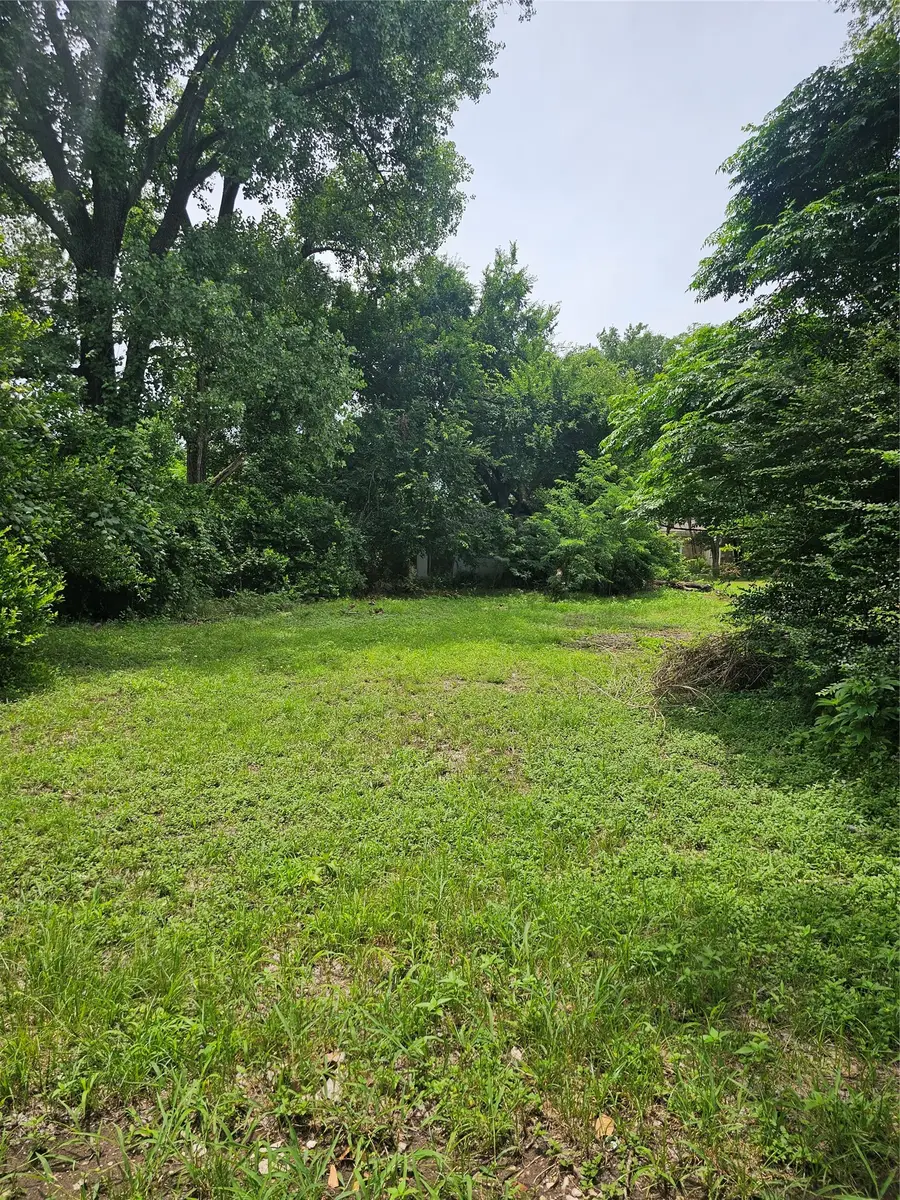 706 Spruce Street, Teague, TX 75860 - #3
