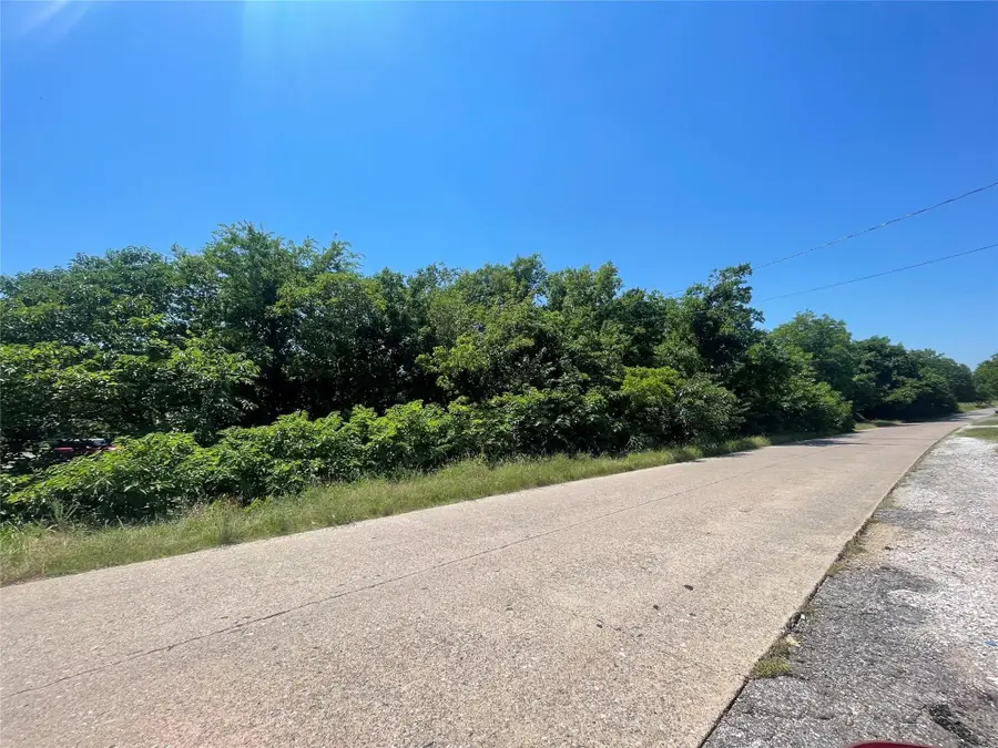 3030 W Morton Street, Denison, TX 75020 - #2