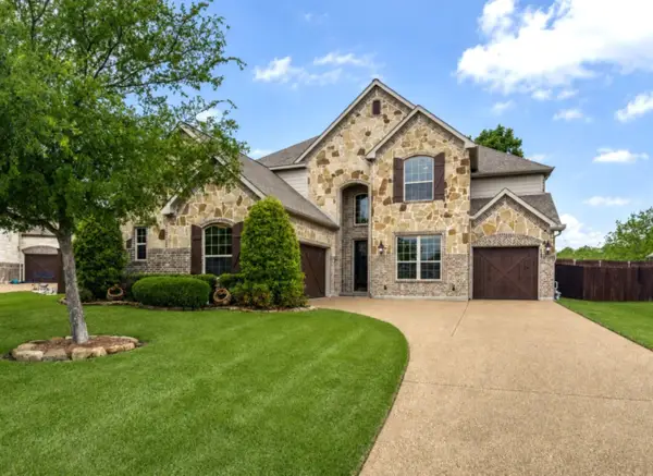 10002 Edgeway Circle, Rowlett, TX 75089