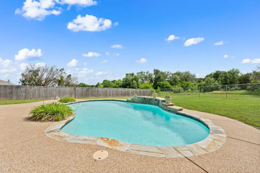 4000 Goliad Drive, Granbury, TX 76048 - #2