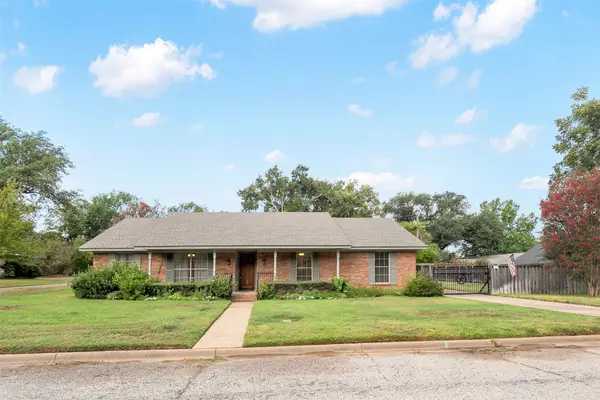925 Bradley Drive, Athens, TX 75751