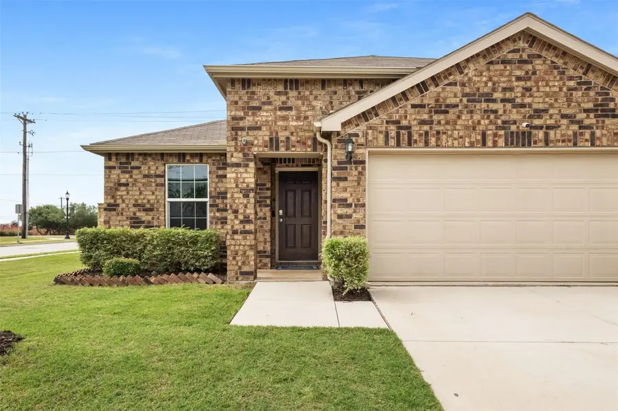 1914 Waggoner Drive, Aubrey, TX 76227 - #3